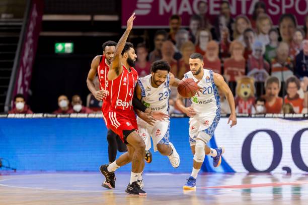 而俱乐部方 而俱乐部方