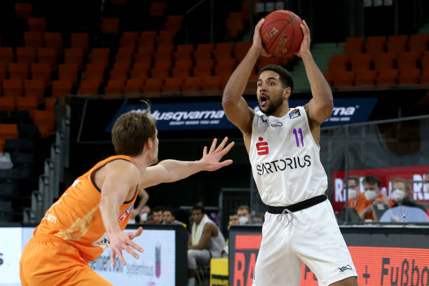 下做出最佳 下做出最佳