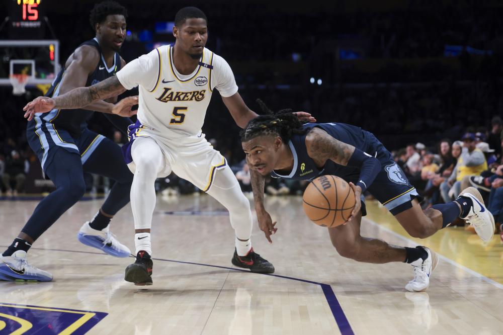 其激烈的防 其激烈的防